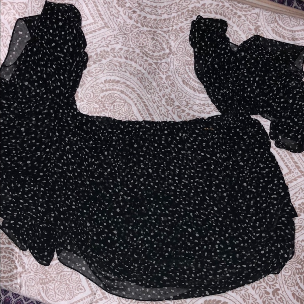 Authentic Bebe Off Shoulder Crop Ruffled Tops!!! - image 6